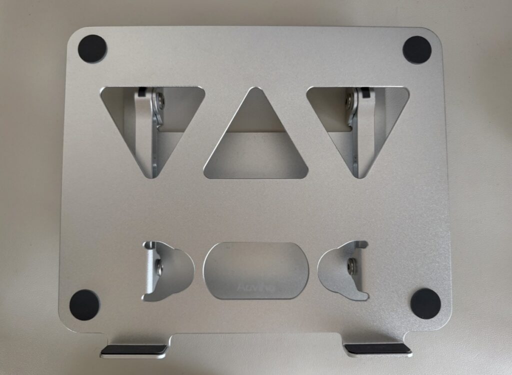 ノートPCスタンド 使用イメージ