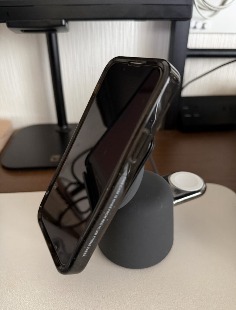 置くだけでストレス軽減ワイヤレス充電